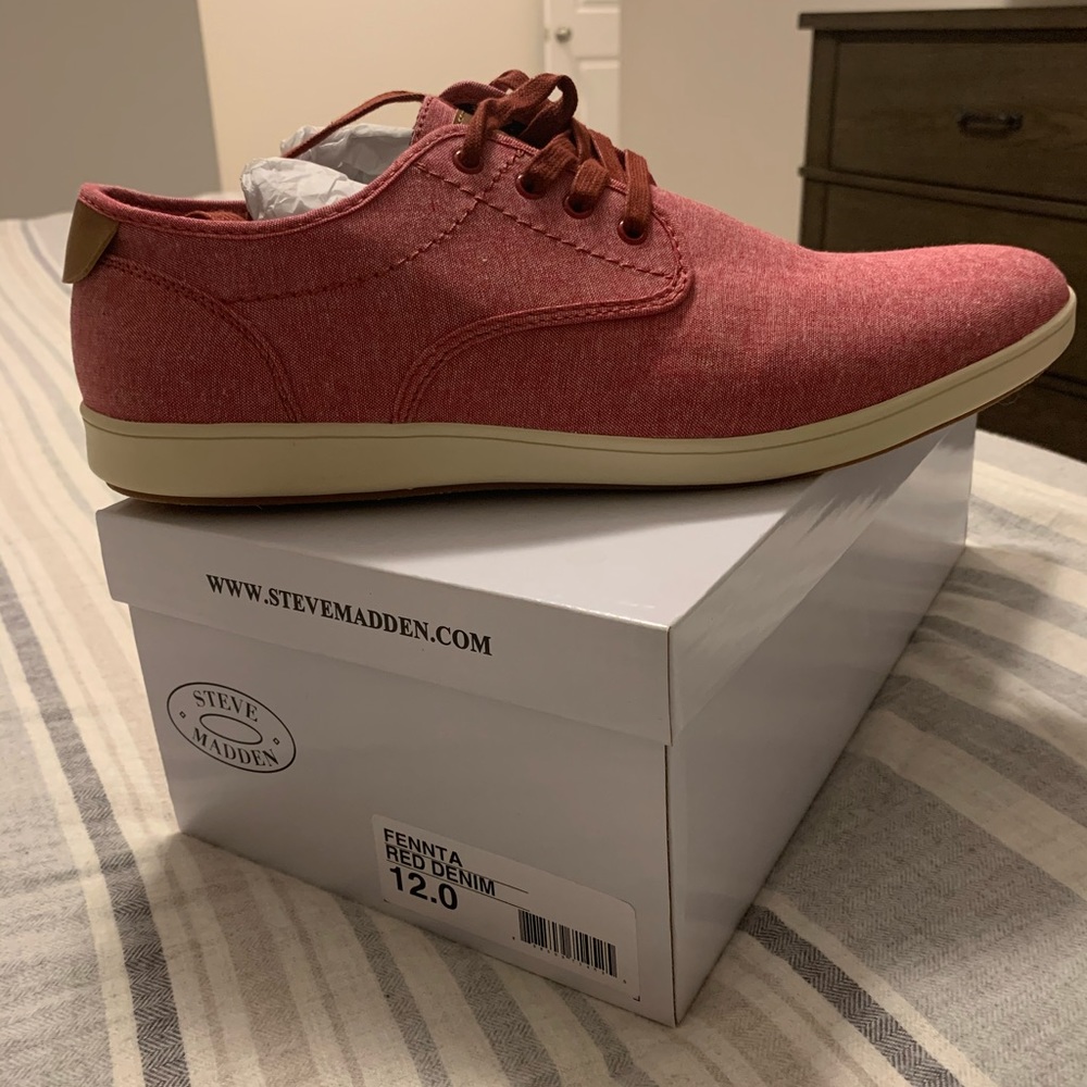 Steve Madden men’s shoes